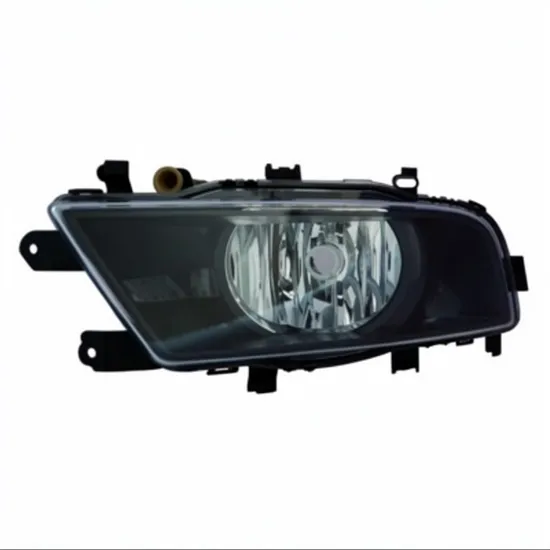 Proiector SKODA SUPERB 2 2008->2015 Proiector negru STANGA Perioada 2013 2014 2015