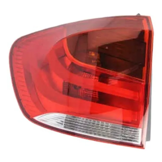 Lampa stop spate stanga BMW X1 E84 2009->2015 perioada 2011 2012 2013 2014 2015 pana la an de fabricatie 2013, semnal fumuriu, exterior