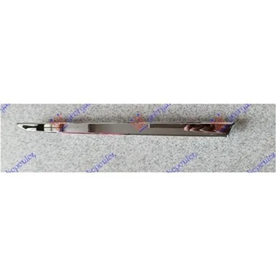 Bandou Bara spate HONDA CR-V 5 2016-> Bandou bara spate lateral cromat dreapta Perioada 2017 2018 2019 2020 2021 2022 2023