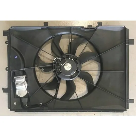 Ventilator Motor MERCEDES GLA-CLASS X156 2013-> Ventilator benzina - diesel (405 mm) (4PIN) Perioada 2017 2018 2019 2020