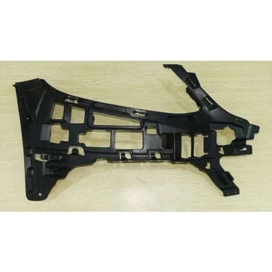 Suport Bara fata MERCEDES C-CLASS W205 2013-> Suport Bara fata plastic (EXCLUSIVE) DREAPTA Perioada 2014 2015 2016 2017 2018