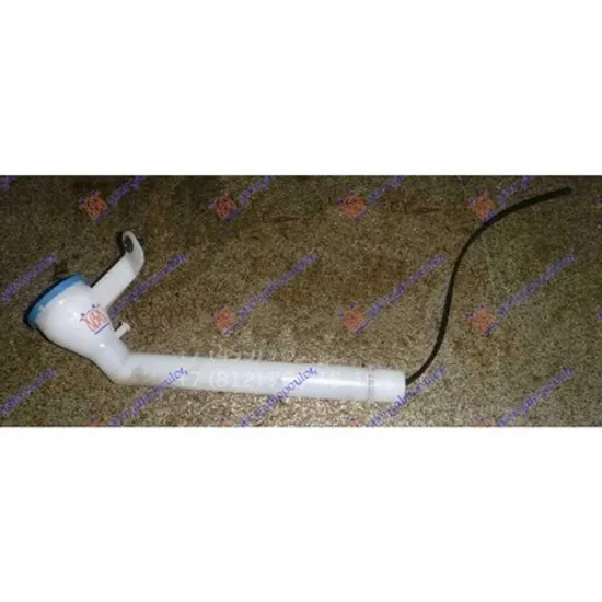 Vas spalator NISSAN QASHQAI 1 2007->2014 Conducta umplere rezervor spalator parbriz Perioada 2007 2008 2009 2010 2011 2012 2013 2014