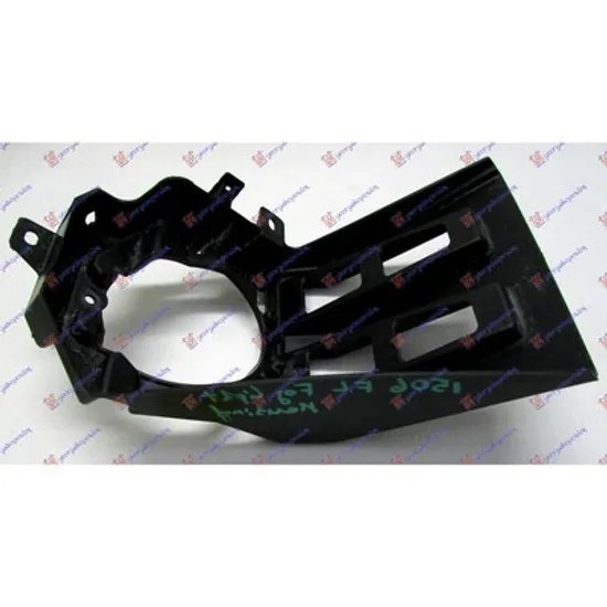 Ornament Proiector LEXUS CT 2010-> Rama proiector dreapta Perioada 2010 2011 2012 2013 2014