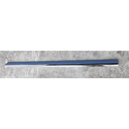 Bandou Usa VW PASSAT B8 2014-> Bandou usa fata pentru vopsit (cromat) STANGA Perioada 2015 2016 2017 2018 2019