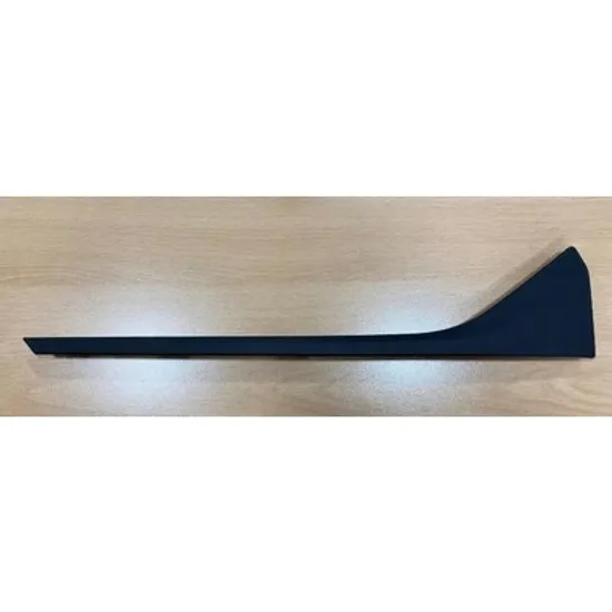 Ornament Grila BMW X1 F48 2014-> Bandou Grila bara fata (BASIC) STANGA Perioada 2019 2020 2021 2022
