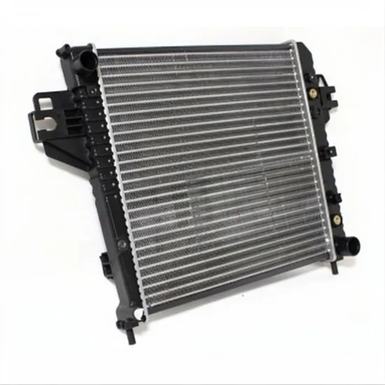 Radiator Motor JEEP CHEROKEE LIBERTY KJ 2001->2008 Radiator apa motor benzina 3.7 V6 manuala +/- A/C (505x508) Perioada 2001 2002 2003 2004 2005 2006 2007 2008
