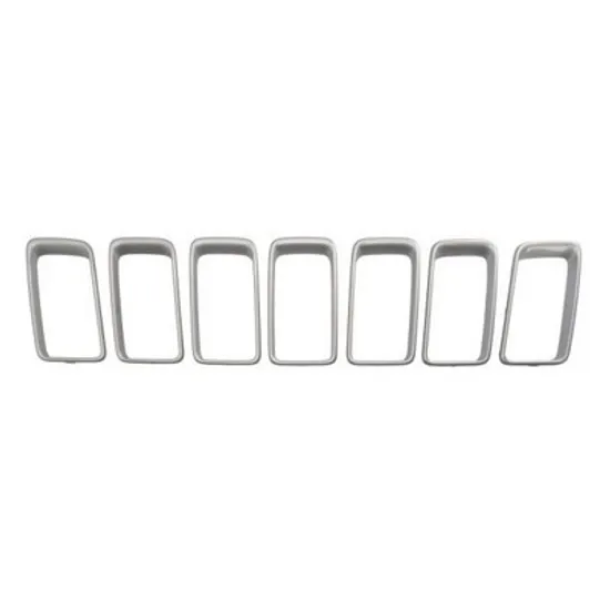 Ornament Grila JEEP GRAND CHEROKEE 4 2010->2020 Bandou grila argintiu (SET 7PCS) Perioada 2010 2011 2012 2013 2014 2015 2016 2017