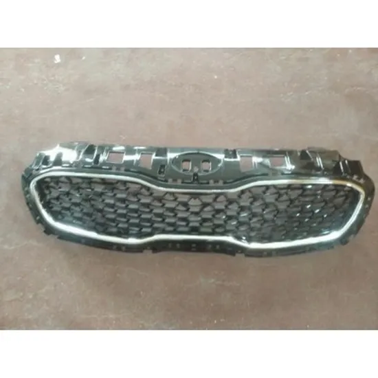 Grila Radiator KIA SPORTAGE 4 2015-> Grila radiator neagra cu ornament cromat Perioada 2018 2019 2020 2021 2022