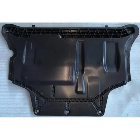 Scut Motor SKODA KAROQ 2017-> Scut motor fata plastic (1.0-1.5 Tsi) Perioada 2017 2018 2019 2020 2021 2022