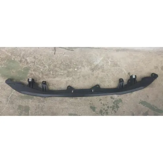 Spoiler Bara fata MAZDA CX-30 2019-> Spoiler Bara fata Perioada 2019 2020 2021 2022 2023 2024