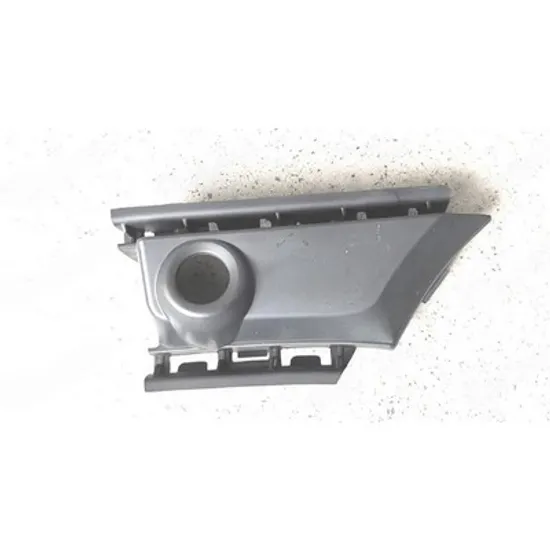 Capac Bara fata MERCEDES A-CLASS W176 2012->2018 Acoperire Bara fata plastic (cu gaura senzor) (AMG LINE) STANGA Perioada 2015 2016 2017 2018