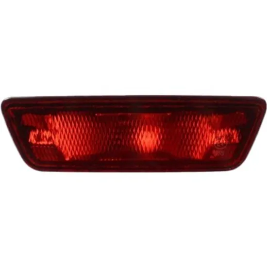 Lampa ceata spate NISSAN JUKE F15 2010->2018 perioada 2010 2011 2012 2013 2014 2015 pana la an de fabricatie 2014,