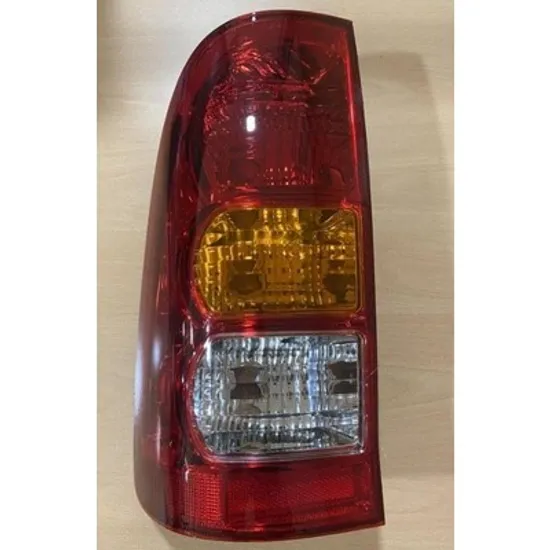 Stop Spate TOYOTA HILUX 7 2004->2015 Lampa stop spate (fara lampa ceata/marsarier) (E) (TURKEY) STANGA Perioada 2005 2006 2007 2008 2009