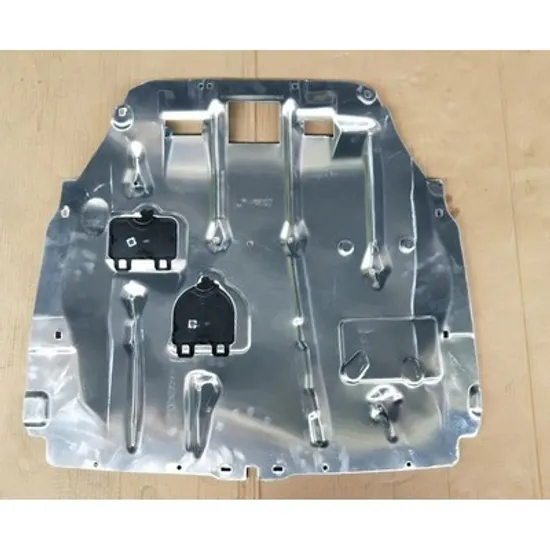 Scut Motor BMW X2 F39 2017-> Scut motor spate aluminiu (benzina diesel) Perioada 2017 2018 2019 2020 2021 2022