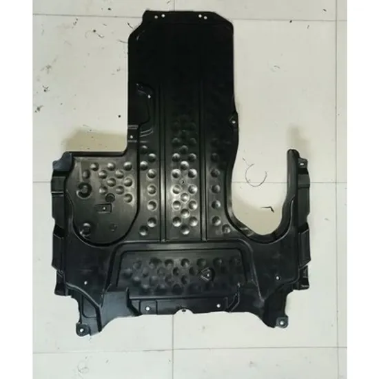 Capac Motor MERCEDES E-CLASS coupe C238 2016-> Capac motor plastic spate Perioada 2016 2017 2018 2019 2020 2021