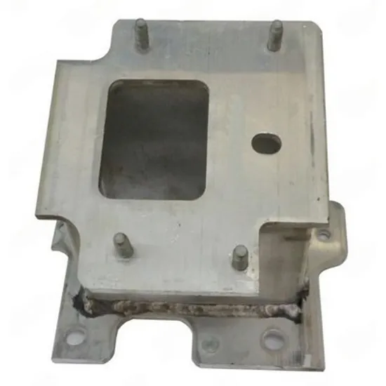 Suport Bara fata NISSAN PATHFINDER 4 2012-> Suport Armatura Bara fata (aluminiu) STANGA Perioada 2012 2013 2014 2015 2016 2017