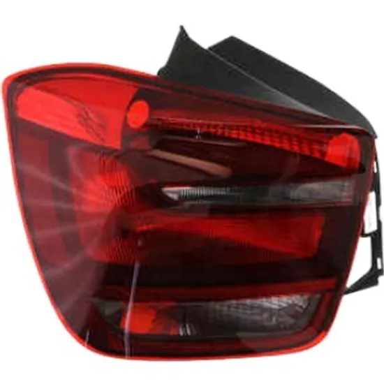 Lampa stop spate stanga BMW 1 F20 2011->2019 perioada 2012 2013 2014 2015 2016 2017 2018 2019 pana la an de fabricatie 2015,