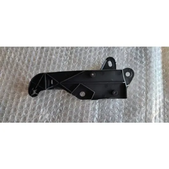 Capac inchizator TESLA MODEL 3 2017-> Acoperire Inchizator capota fata plastic DREAPTA Perioada 2017 2018 2019 2020 2021 2022 2023