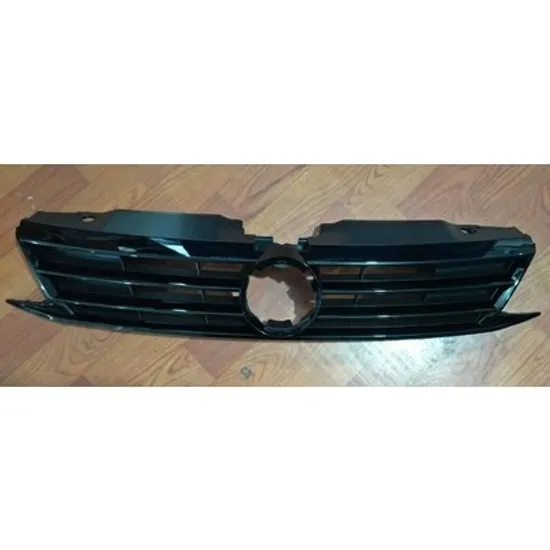 Grila Radiator VW JETTA 6 2010-> Grila radiator neagra Perioada 2014 2015 2016 2017 2018