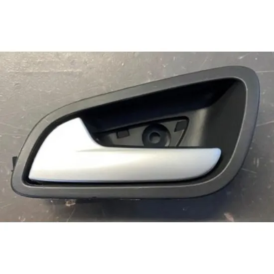 Maner Usa FORD C-MAX 2 2010->2019 Maner Usa spate interioara argintiu/negru STANGA Perioada 2014 2015 2016 2017 2018 2019