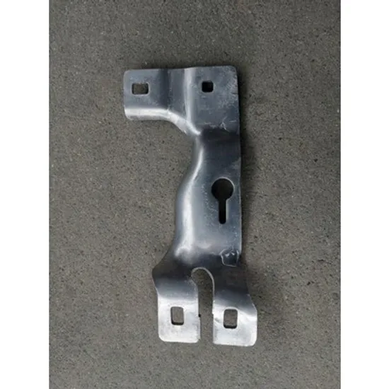 Suport Bara fata BMW X5 G05 2018-> Suport Armatura Bara fata inferioara interioara (aluminiu) DREAPTA Perioada 2018 2019 2020 2021 2022 2023