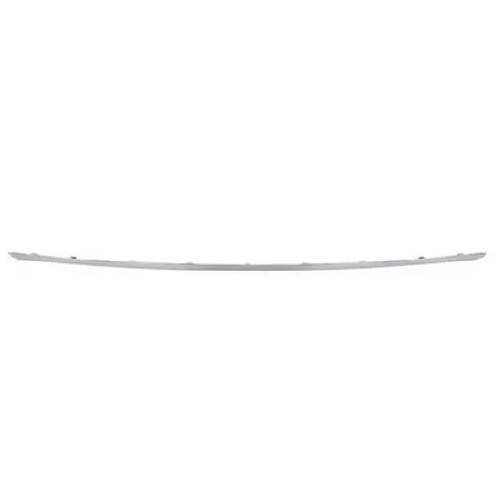 Bandou Bara spate MERCEDES C-CLASS W204 2007->2014 Bandou bara spate cromat central 2011->2014 Perioada 2011 2012 2013 2014