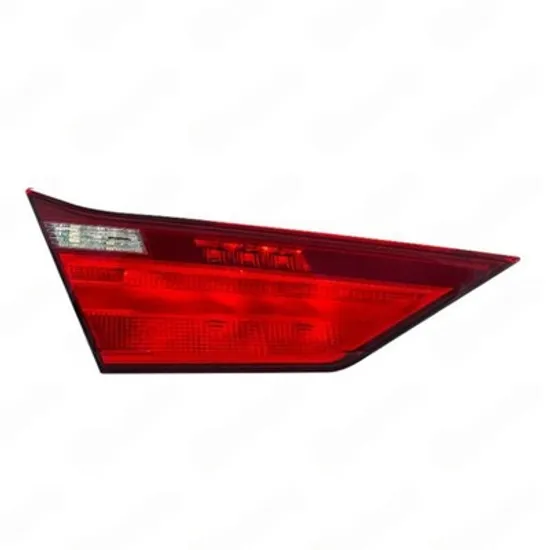 Stop Spate BMW 1 F40 2019-> Lampa stop spate interioara LED (ULO) STANGA Perioada 2019 2020 2021 2022 2023 2024