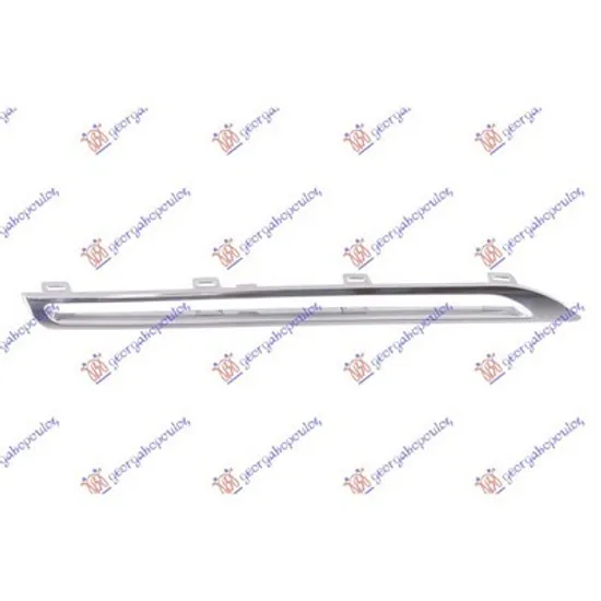 Ornament Grila MERCEDES GLE W166 2015->2018 Bandou grila fata superioara cromat dreapta Perioada 2015 2016 2017 2018