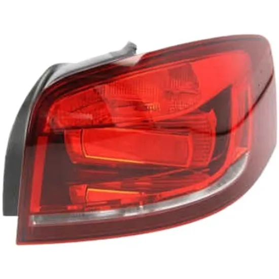 Lampa stop spate dreapta AUDI A3 8P1 2003->2012 perioada 2011 2012 , semnal alb,