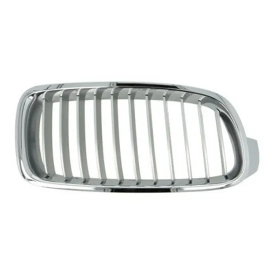 Grila Radiator BMW 3 F30 2011->2018 Grila radiator centrala ( cromata / argintie ) dreapta, Perioada 2011 2012 2013 2014 2015 2016 2017 2018 2019