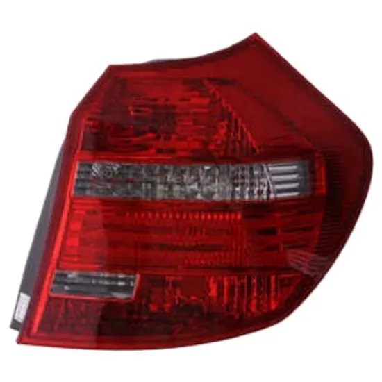 Lampa stop spate dreapta BMW 1 E81 2006->2011, 1 E87 2004->2011 perioada 2004 2005 2006 2007 2008 2009 2010 2011 de la an de fabricatie 04/2007, semnal alb,