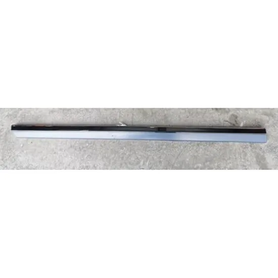 Bandou Usa VW PASSAT B8 2014-> Bandou usa fata pentru vopsit (cromat) DREAPTA Perioada 2015 2016 2017 2018 2019