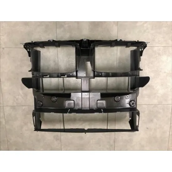 Trager BMW X6 F16 2014->2019 Panou fata trager Perioada 2014 2015 2016 2017 2018 2019