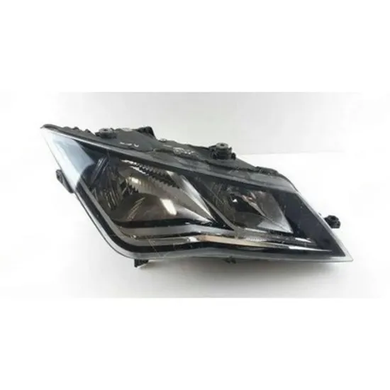 Faruri SEAT LEON 2019-> Far reglaj electric (H7/H7) cu Daylight LED (cu motor) (E) (DEPO) DREAPTA Perioada 2019 2020 2021 2022 2023 2024