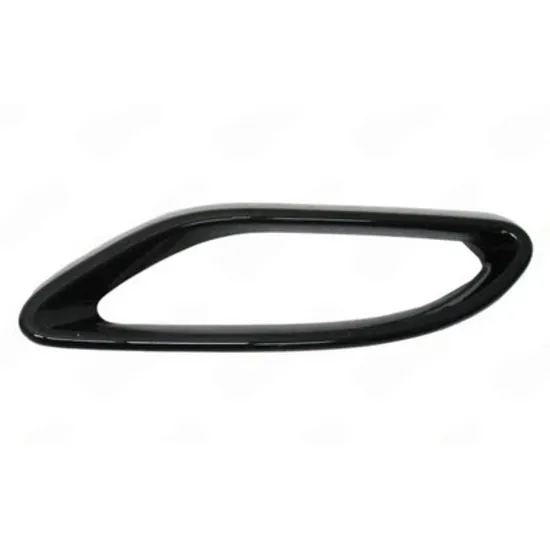Bandou spate MERCEDES A-CLASS W177 2018-> Bandou Ornament esapament negru STANGA Perioada 2018 2019 2020 2021 2022 2023 2024