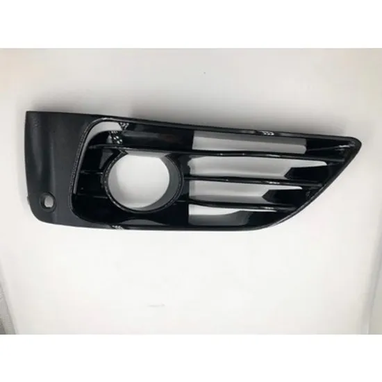 Grila Bara BMW 2 Active Tourer F45 2013-> Grila bara fata (SPORT-LINE) (cu senzori parcare) DREAPTA Perioada 2014 2015 2016 2017