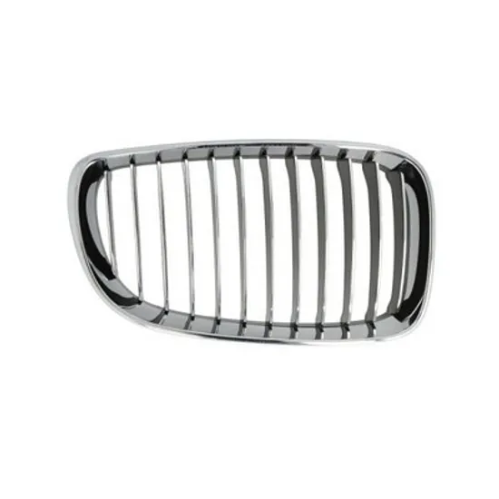 Grila Radiator BMW 1 Coupe E82 2007->2012 Grila radiator dreapta crom/crom/negru 2007-> Perioada 2007 2008 2009 2010 2011 2012 2013 2014