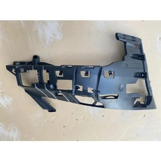 Armatura Bara fata MERCEDES S-CLASS W221 2005->2013 Armatura Bara fata plastic 2009- STANGA Perioada 2009 2010 2011 2012 2013