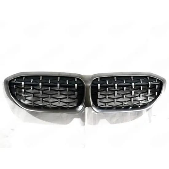 Grila Radiator BMW 3 G20 2018-> Grila radiator (M340i) Perioada 2018 2019 2020 2021 2022