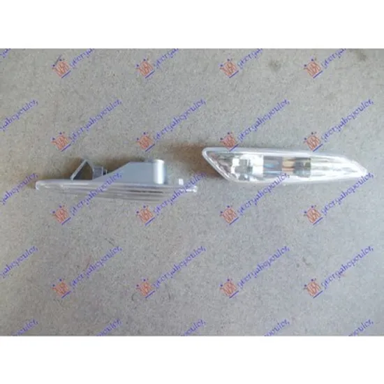 Semnalizator ALFA ROMEO 156 1997->2005 Semnal lateral set cromat 1997->2003 Perioada 1997 1998 1999 2000 2001 2002 2003
