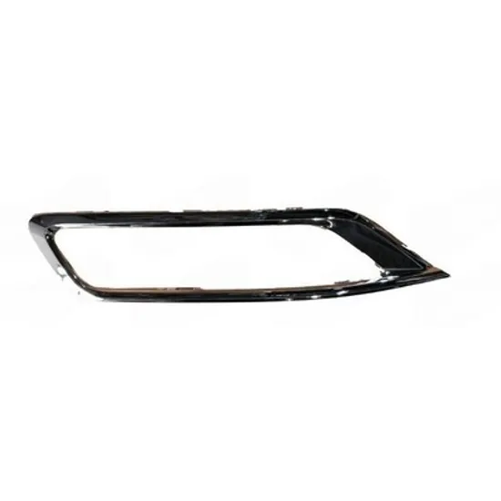 Bandou spate VW PASSAT B8 2014-> Ornament spate Bandou esapament cromat DREAPTA Perioada 2019 2020 2021 2022 2023 2024