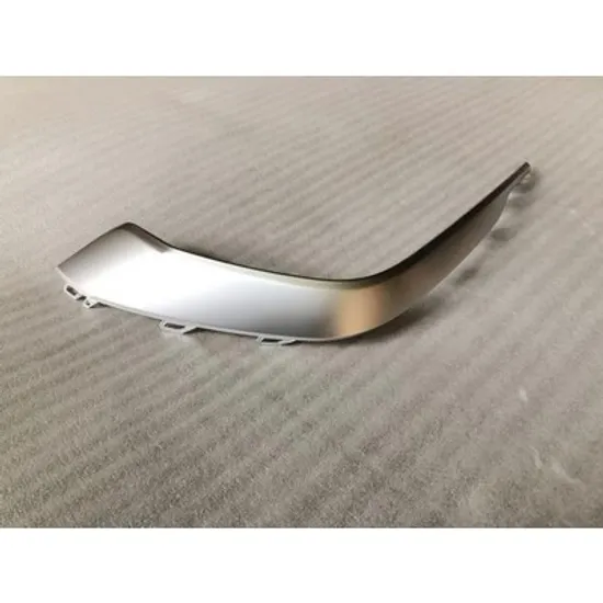 Bandou Bara spate AUDI A4 B9 2015-> Bandou bara spate cromat (S-LINE) STANGA Perioada 2019 2020 2021 2022 2023 2024