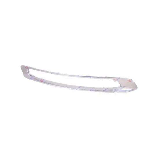 Ornament Grila MERCEDES GLA-CLASS X156 2013-> Bandou grila bara fata (URBAN) Perioada 2013 2014 2015 2016 2017