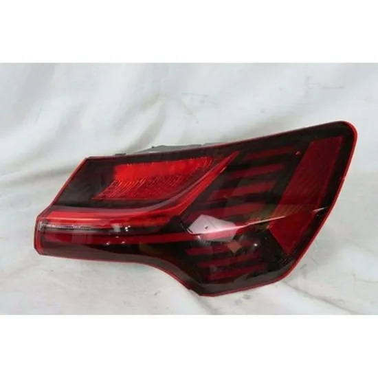 Stop Spate AUDI E-TRON 2018-> Lampa stop spate exterior LED DYNAMIC (MARELLI) DREAPTA Perioada 2019 2020 2021 2022 2023 2024