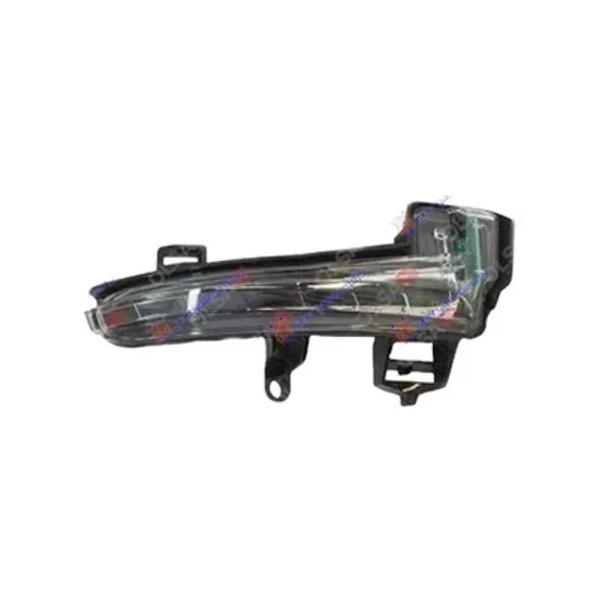 Semnal oglinda SKODA SUPERB 3 2015-> Semnal oglinda exterioara LED (O) dreapta Perioada 2015 2016 2017 2018 2019 2020 2021