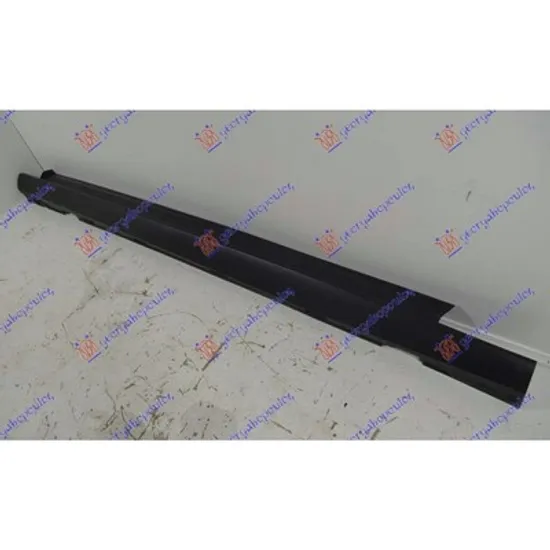 Ornament Prag FORD FOCUS 4 2018-> Acoperire prag plastic (ROCKER PANEL) stanga Perioada 2018 2019 2020 2021 2022
