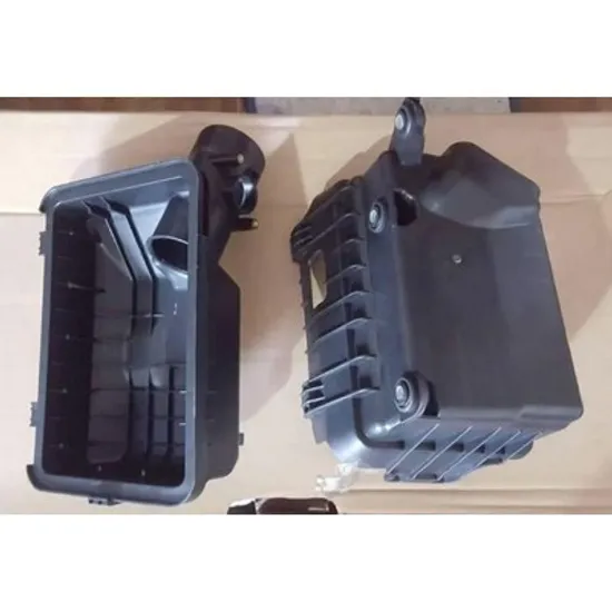 Carcasa filtru aer MITSUBISHI LANCER 8 CY 2008->2016 Carcasa filtru aer (1.6 benzina) Perioada 2008 2009 2010 2011 2012 2013 2014