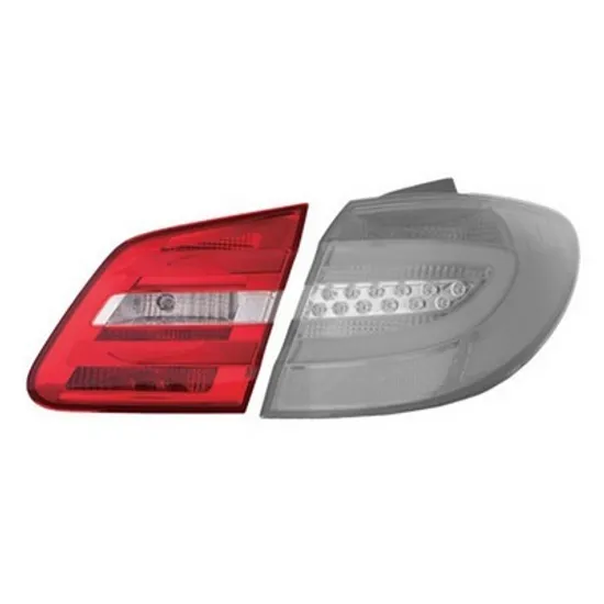 Stop Spate MERCEDES B-CLASS W246 2011->2018 Lampa spate interioara dreapta LED Perioada 2011 2012 2013 2014 2015