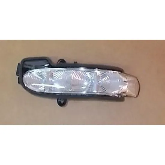 Semnal oglinda MERCEDES C-CLASS Coupe Sport CL203 2001->2008 Semnal Oglinda exterioara 2003- DREAPTA Perioada 2001 2002 2003 2004 2005 2006 2007 2008