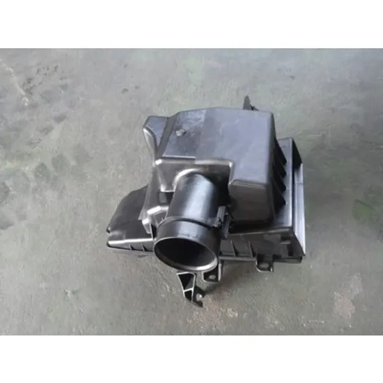 Carcasa filtru aer NISSAN X-TRAIL T30 2001->2013 Carcasa filtru aer 2.5 benzina Perioada 2001 2002 2003 2004 2005 2006 2007 2008 2009 2010 2011 2012 2013